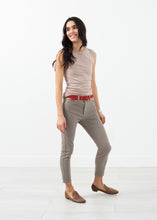 Load image into Gallery viewer, Belted Jeans